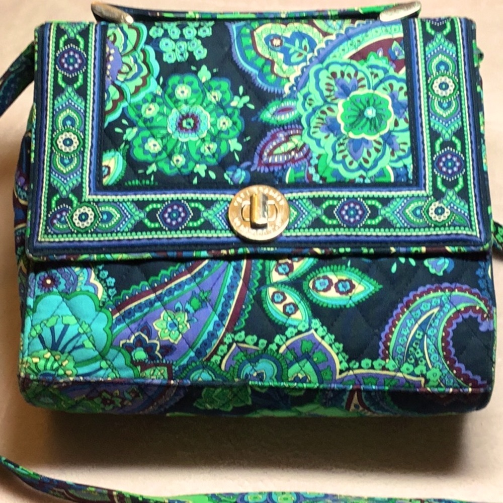 VINTAGE VERA BRADLEY PURSE FINAL REDUCTION